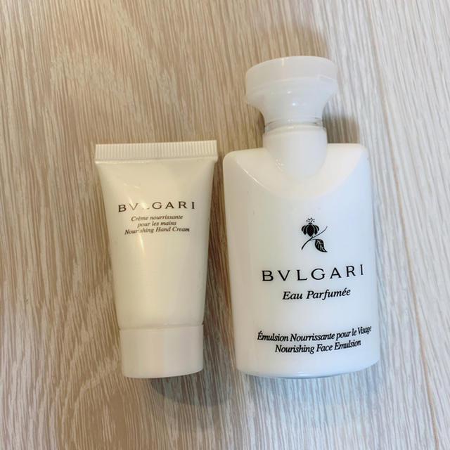 BVLGARI(ブルガリ)のBVLGARI ハンドクリーム&乳液 コスメ/美容のボディケア(ハンドクリーム)の商品写真