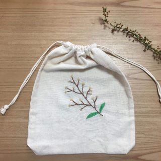 刺繍巾着袋(ポーチ)