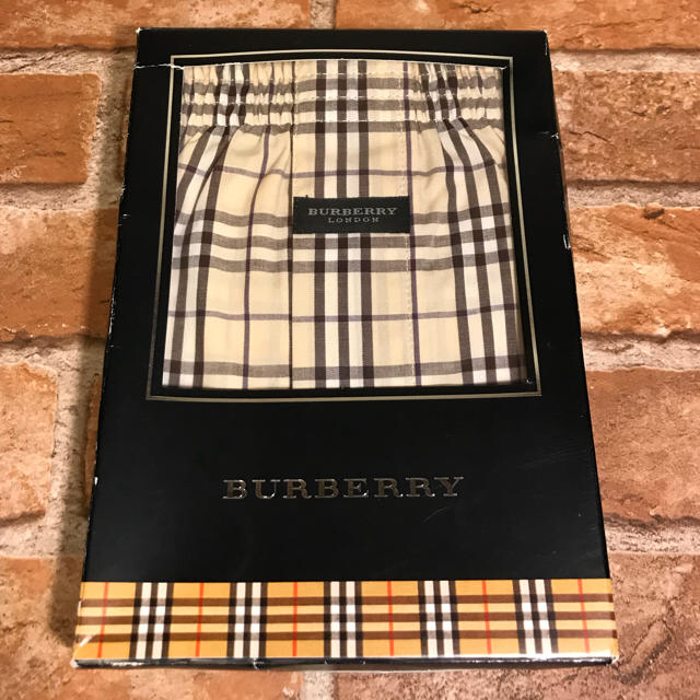 BURBERRY(バーバリー)の【正規品】BURBERRY バーバリー チェック トランクス LLサイズ 新品 メンズのアンダーウェア(トランクス)の商品写真