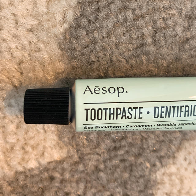 Aesop(イソップ)のAesop 歯磨き粉 コスメ/美容のオーラルケア(歯磨き粉)の商品写真