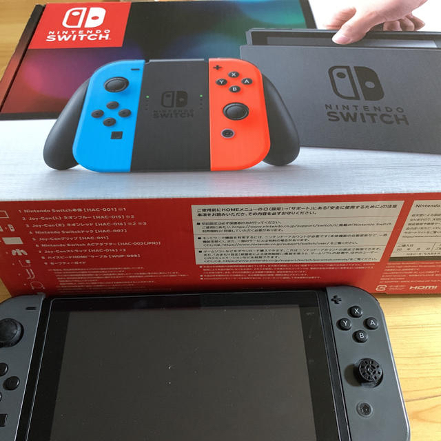 Nintendo Switch - 任天堂スイッチ 本体の通販 by ここ's shop｜ニンテンドースイッチならラクマ