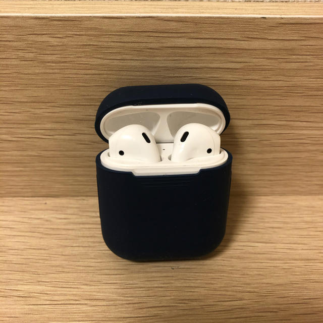 Apple 純正 AirPods 第一世代 1