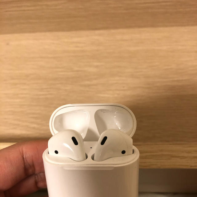 Apple 純正 AirPods 第一世代 2