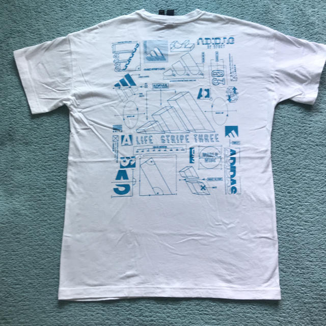 adidas(アディダス)のaddidasアディダス　Tシャツ メンズのトップス(Tシャツ/カットソー(半袖/袖なし))の商品写真