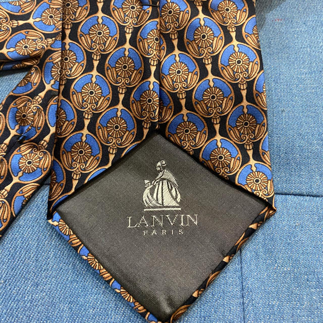 LANVIN(ランバン)のLANVIN！ランバンネクタイ！シルク！ネイビーブルー！ メンズのファッション小物(ネクタイ)の商品写真