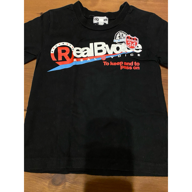 RealBvoice(リアルビーボイス)の＊＊m様専用　Tシャツ　100センチ　2枚 キッズ/ベビー/マタニティのキッズ服男の子用(90cm~)(Tシャツ/カットソー)の商品写真