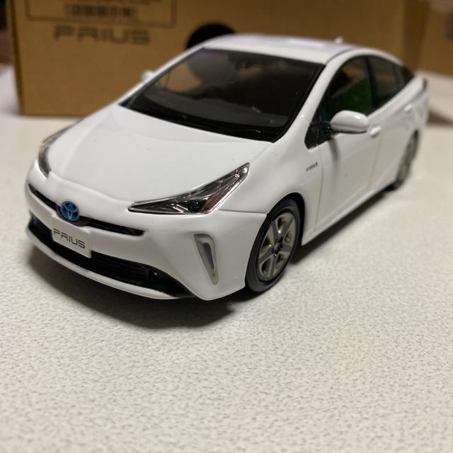 トヨタ - TOYOTA PRIUS プリウス 1/30 トミカ ミニカー カラーサンプル