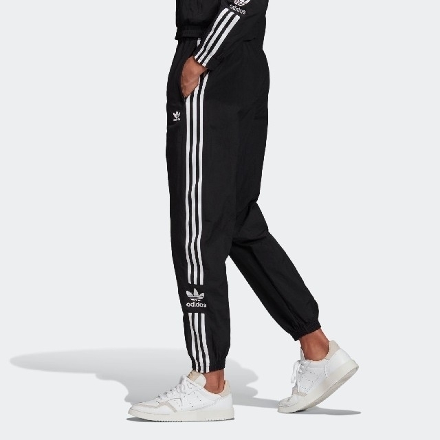 人気 完売 adidas 新品 未使用レディース トラックパンツ