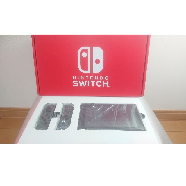 ゲームソフト エンタメ 家庭用ゲーム機本体 新しい 美しい価格 Nintendo Switch ニンテンドースイッチ 本体 旧型