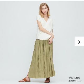 ユニクロ(UNIQLO)の新品 ユニクロ UNIQLO グリーンＬ ワッシャーサテンスカートパンツ(カジュアルパンツ)