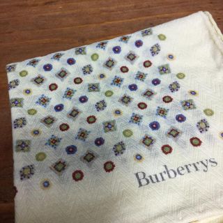 バーバリー(BURBERRY)のバーバリー　ハンカチ　新品未使用品(ハンカチ/ポケットチーフ)