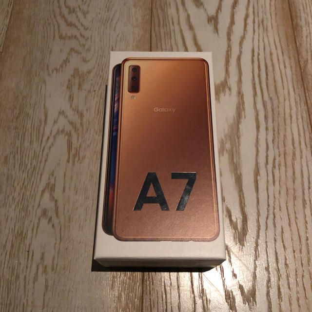 Galaxy A7 ゴールド SIMフリー スマートフォン 複数値引有 ...