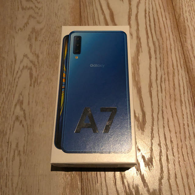 新品　Galaxy A7 blue SIMフリー スマートフォン　複数割引有スマホ/家電/カメラ