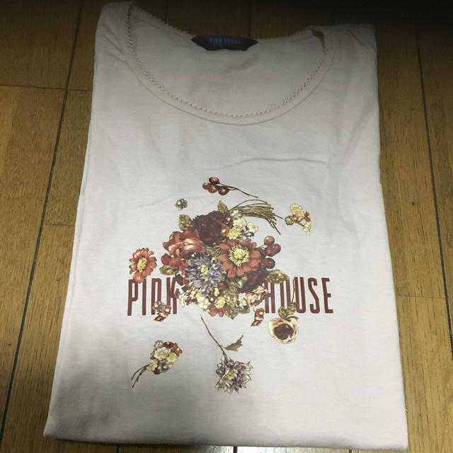 PINK HOUSE(ピンクハウス)のピンクハウス長袖Tシャツ  週末お値下げ レディースのトップス(Tシャツ(長袖/七分))の商品写真