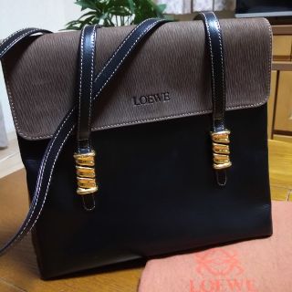 ロエベ(LOEWE)のロエベ（LOEWE）ベラスケス　ショルダー　中古美品(ショルダーバッグ)