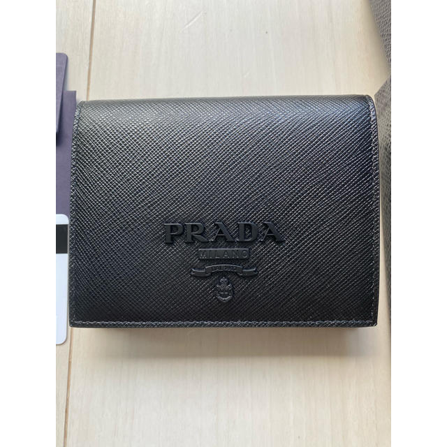 【新品未使用】PRADA　プラダ 二つ折り 財布 SAFFIANO ミニ財布