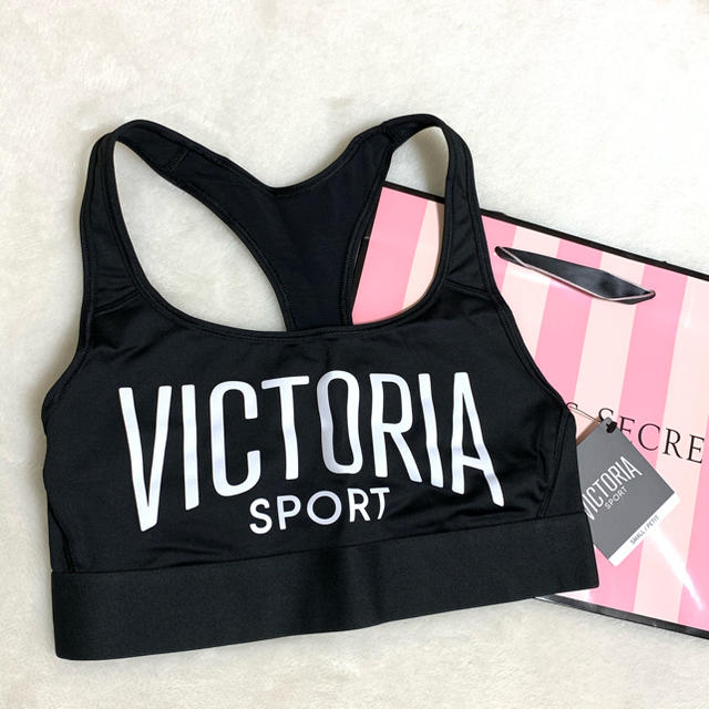 Victoria's Secret(ヴィクトリアズシークレット)の♡新品♡Victoria's secret♡スポーツブラ♡ブラック S スポーツ/アウトドアのランニング(ウェア)の商品写真