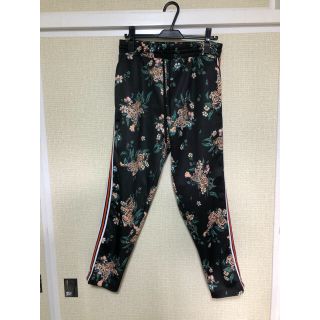 ザラ(ZARA)のZARA 総柄 トラックパンツ(その他)