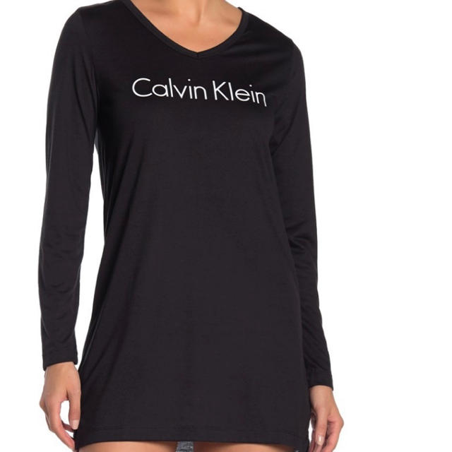 Calvin Klein - 新品未使用 カルバンクライン ブラック ロング ルーム 