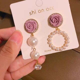 薔薇とパールのピアス♡(ピアス)