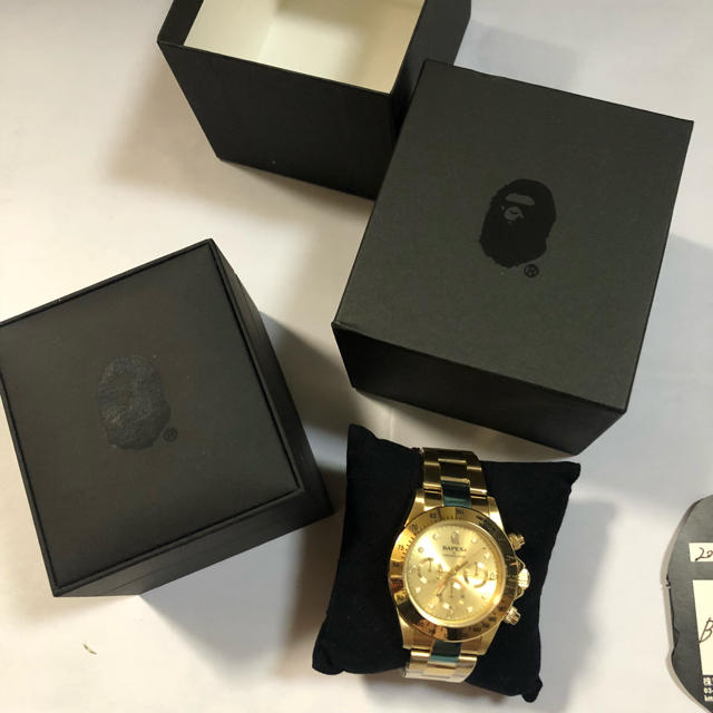 A BATHING APE(アベイシングエイプ)の新品未使用 BAPEX GOLD メンズの時計(腕時計(アナログ))の商品写真