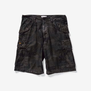 ダブルタップス(W)taps)のWTAPS CARGO SHORTS 02 WOODLAND Lサイズ新品未使用(ワークパンツ/カーゴパンツ)