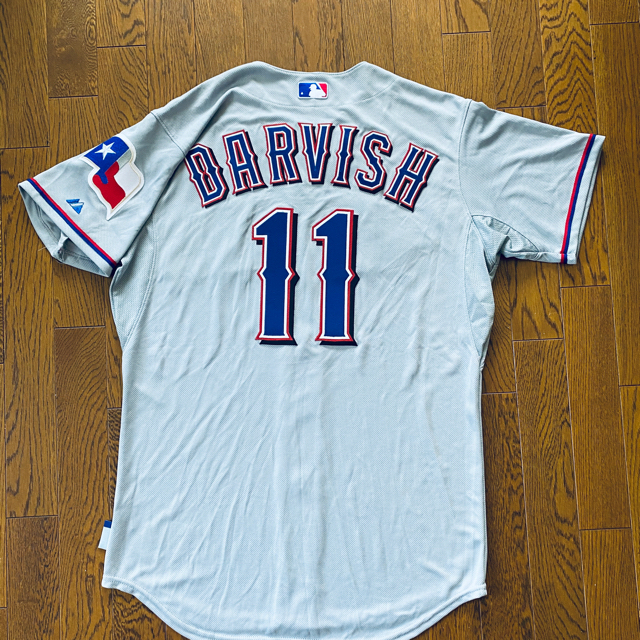 Majestic(マジェスティック)のダルビッシュ Texas Rangers ユニフォーム エンタメ/ホビーのタレントグッズ(スポーツ選手)の商品写真