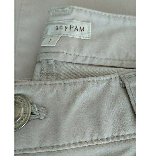 anyFAM(エニィファム)のanyFAM ストレッチパンツ レディースのパンツ(カジュアルパンツ)の商品写真