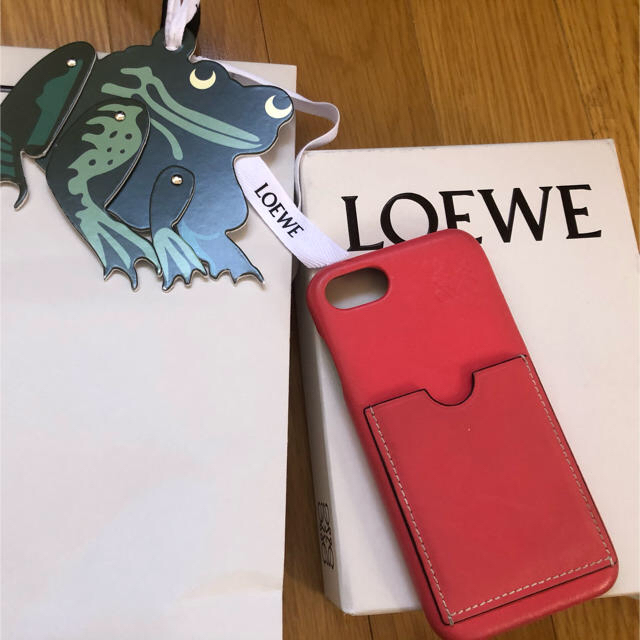 LOEWE(ロエベ)のLOEWE ロエベ　iPhone7,8,SEケース レディースのファッション小物(その他)の商品写真