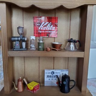 カリタ フィギュアコレクションと月兎印 スリムポット(ミニチュア)