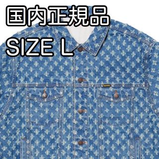 シュプリーム(Supreme)のLx4 Supreme Hole Punch Denim Trucker(Gジャン/デニムジャケット)