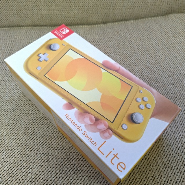 Nintendo Switch Lite イエロー　新品未開封　即日発送　値下げエンタメホビー