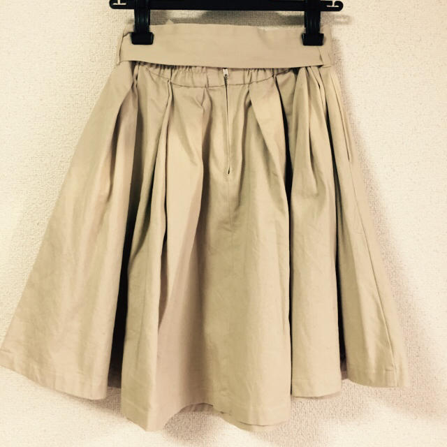 MAJESTIC LEGON(マジェスティックレゴン)のフロントリボンスカート レディースのスカート(ひざ丈スカート)の商品写真