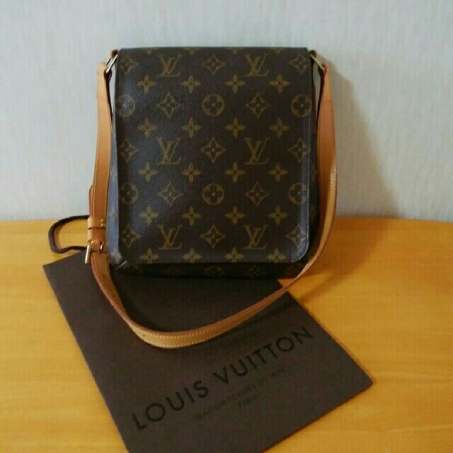 LOUIS VUITTONモノグラムミュゼットサルサショート★NO.AS0031