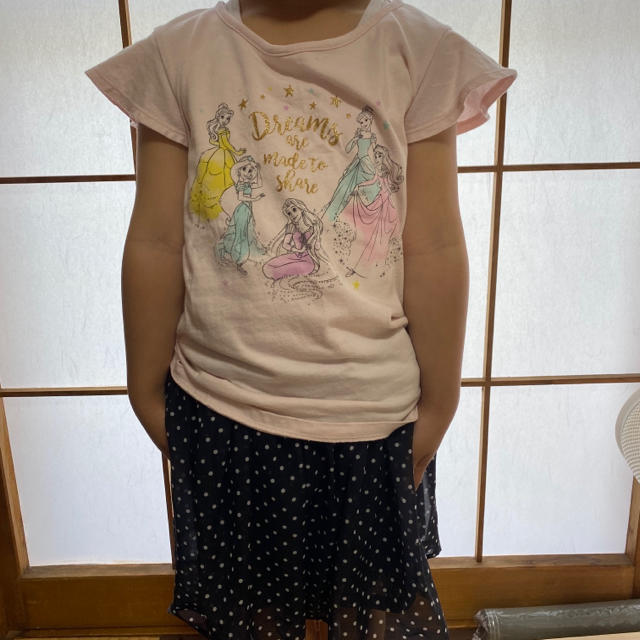 UNIQLO(ユニクロ)のユニクロ　プリンセスTシャツ　ディズニーヒロインズ キッズ/ベビー/マタニティのキッズ服女の子用(90cm~)(Tシャツ/カットソー)の商品写真