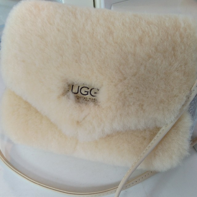 UGG(アグ)のOgw様専用新品UGGショルダーバッグ レディースのバッグ(ショルダーバッグ)の商品写真