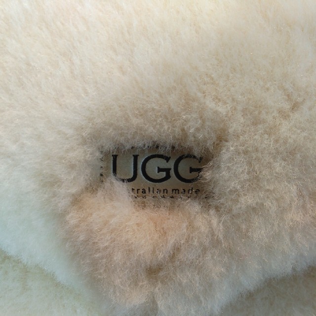 UGG(アグ)のOgw様専用新品UGGショルダーバッグ レディースのバッグ(ショルダーバッグ)の商品写真