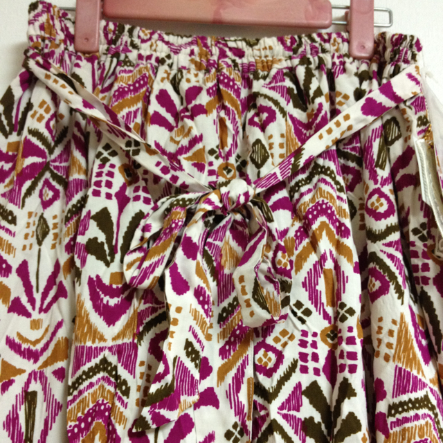 送料込み！新品！幾何学模様マキシ♡ レディースのスカート(ロングスカート)の商品写真