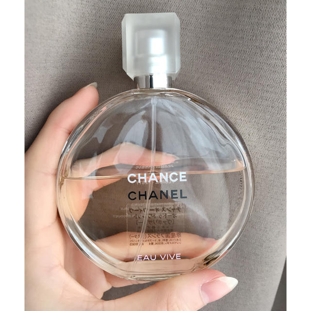 CHANEL(シャネル)のCHANEL チャンス オー ヴィーヴ100ml コスメ/美容の香水(香水(女性用))の商品写真