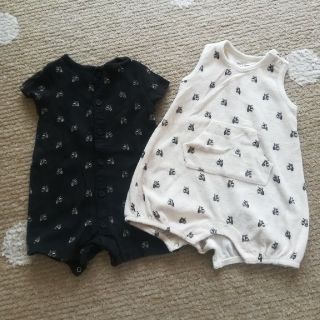 ベビーギャップ(babyGAP)の値下げしました！babyGAP　ロンパース　2枚セット　60㎝(ロンパース)