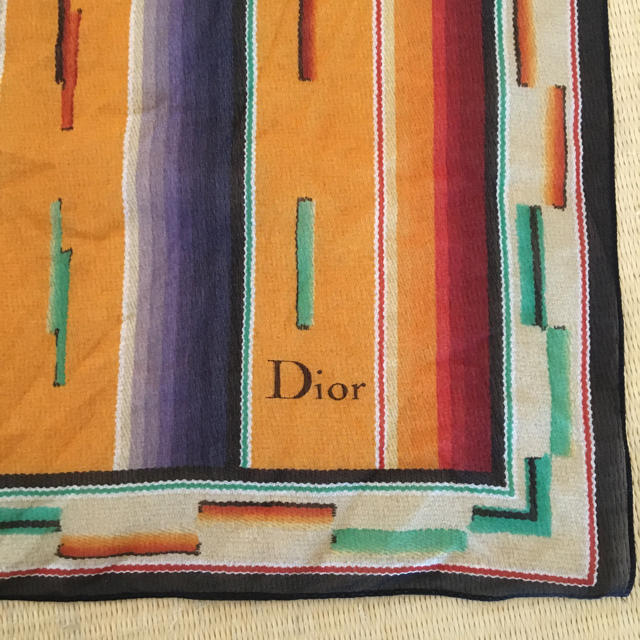 Dior(ディオール)のスカーフ レディースのファッション小物(バンダナ/スカーフ)の商品写真