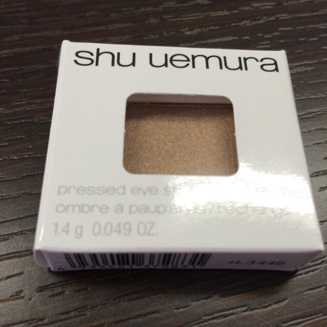 shu uemura(シュウウエムラ)のshu uemura♡アイシャドウ コスメ/美容のベースメイク/化粧品(アイシャドウ)の商品写真