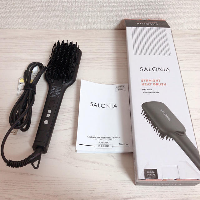 みぃみぃ様専用 SALONIA サロニア ストレートヒートブラシ スマホ/家電/カメラの美容/健康(ヘアアイロン)の商品写真