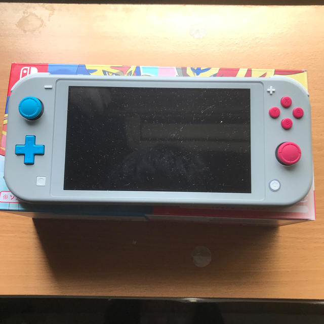 Nintendo Switch Lite ザシアン・ザマゼンタ