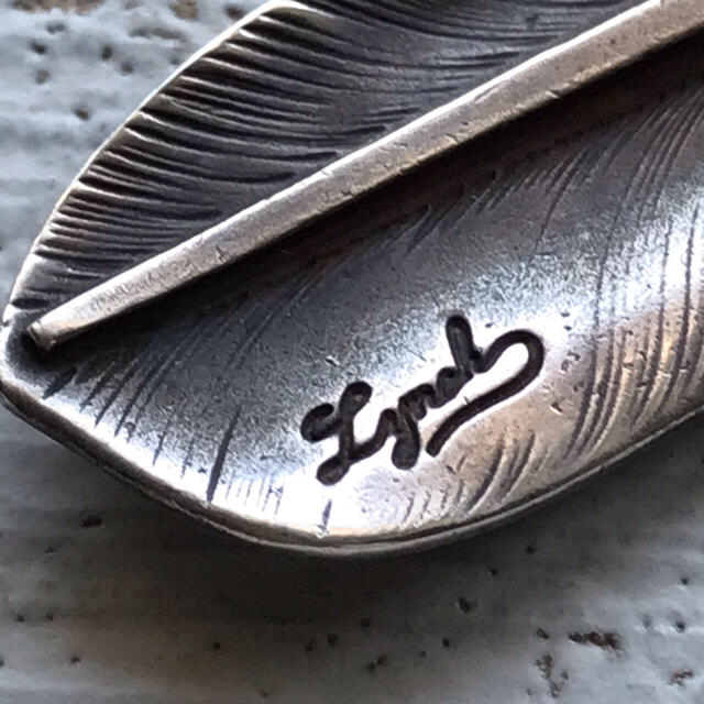 goro's(ゴローズ)の希少 LYNCH SILVERSMITH 廃盤フェザー L size メンズのアクセサリー(ネックレス)の商品写真