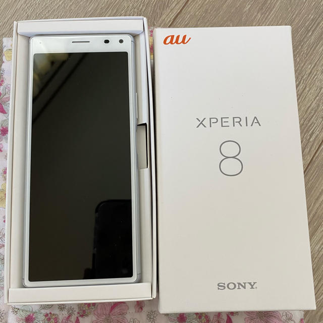 Xperia8