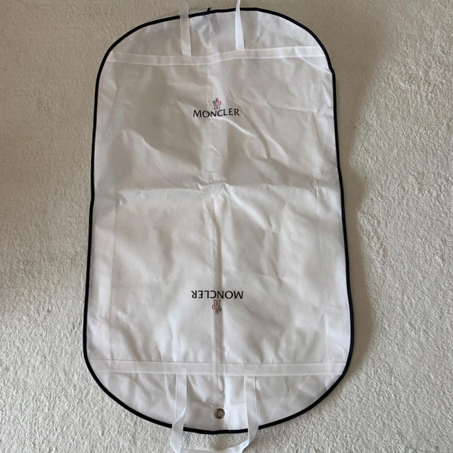 MONCLER(モンクレール)のモンクレール　ガーメント レディースのバッグ(ショップ袋)の商品写真