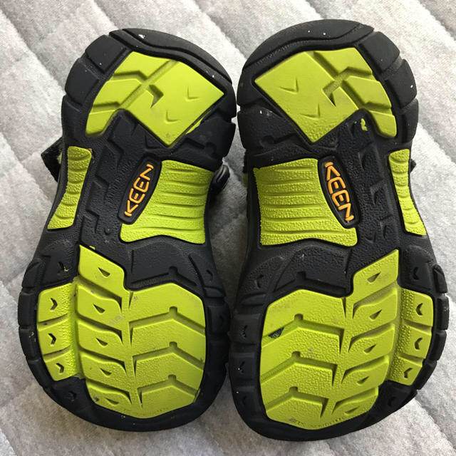 KEEN(キーン)のKEEN キッズサンダル　16cm キッズ/ベビー/マタニティのキッズ靴/シューズ(15cm~)(サンダル)の商品写真