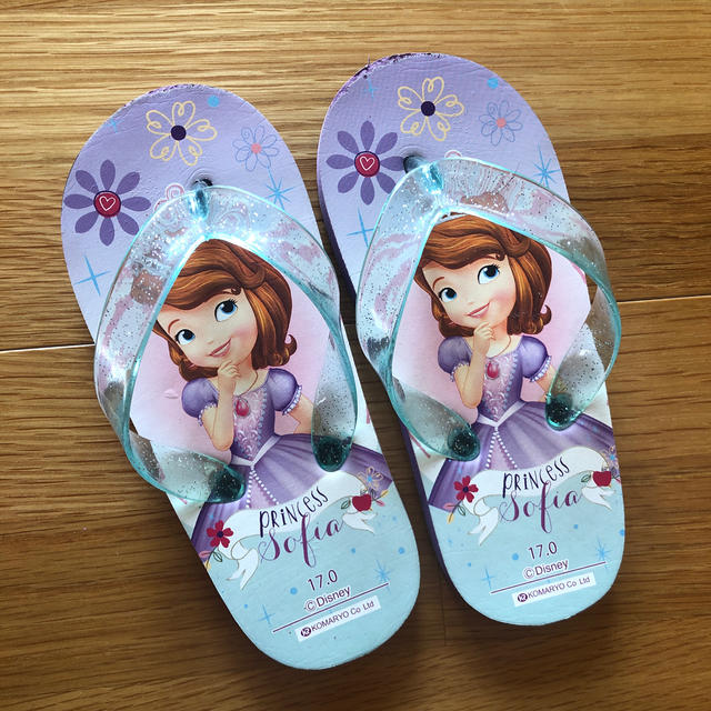 Disney(ディズニー)のソフィア　ビーチサンダル　17cm キッズ/ベビー/マタニティのキッズ靴/シューズ(15cm~)(サンダル)の商品写真