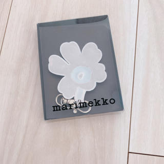マリメッコ(marimekko)のmarimekko マリメッコ　リフレクター(キーホルダー)